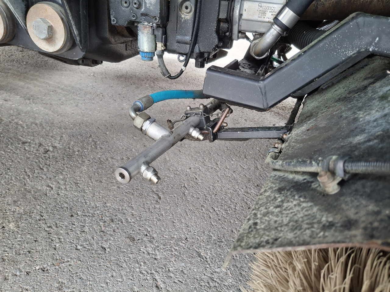 سياره كنس شوارع RENAULT D16 Zamiatarka Kehrmaschine SEMAT Zoeller FAUN Karcher Szczotki L/R Hydrostat Euro 6 PM10 Rura Do Liści: صورة 21