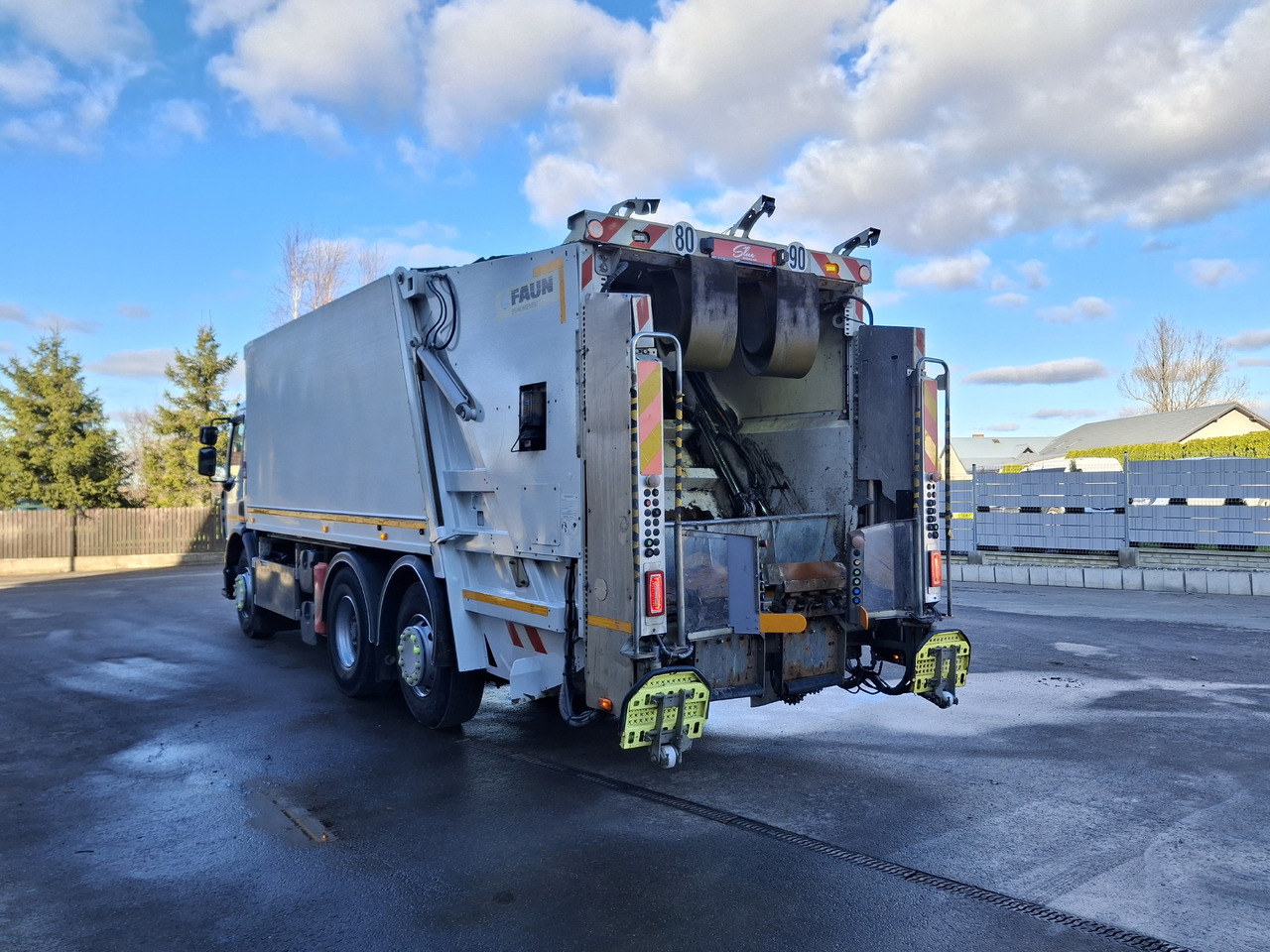 Renault D26 Śmieciarka Mullwagen Environnement VR5 LEV Euro 6 - شاحنة قمامة: صورة 3 Renault D26 Śmieciarka Mullwagen Environnement VR5 LEV Euro 6 - شاحنة قمامة: صورة 3