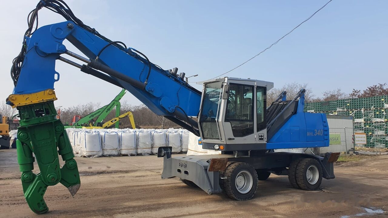 Fuchs MHL 340D FQC + LST 3to shear - آلة التعامل مع النفايات: صورة 2 Fuchs MHL 340D FQC + LST 3to shear - آلة التعامل مع النفايات: صورة 2