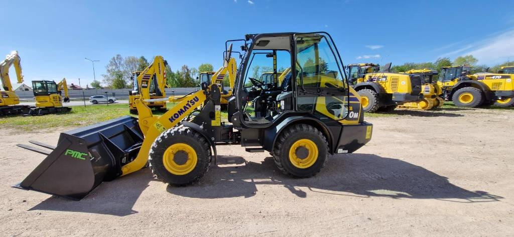 Komatsu WA 70  - اللودر بعجل: صورة 1 Komatsu WA 70  - اللودر بعجل: صورة 1