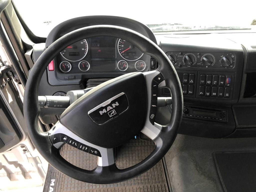 MAN TGA 26.480 6X2-2 BL - فراغ شاحنة: صورة 2 MAN TGA 26.480 6X2-2 BL - فراغ شاحنة: صورة 2