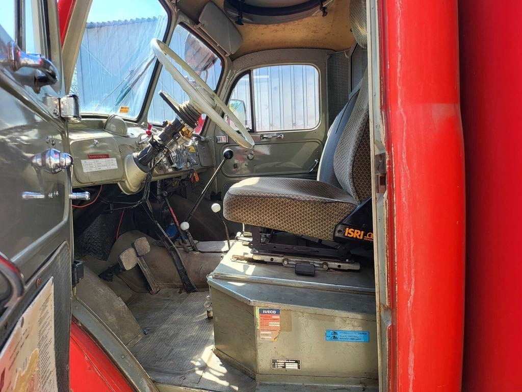 Magirus Deutz 125D 10A 4X4 91kW - شاحنة حريق: صورة 5 Magirus Deutz 125D 10A 4X4 91kW - شاحنة حريق: صورة 5
