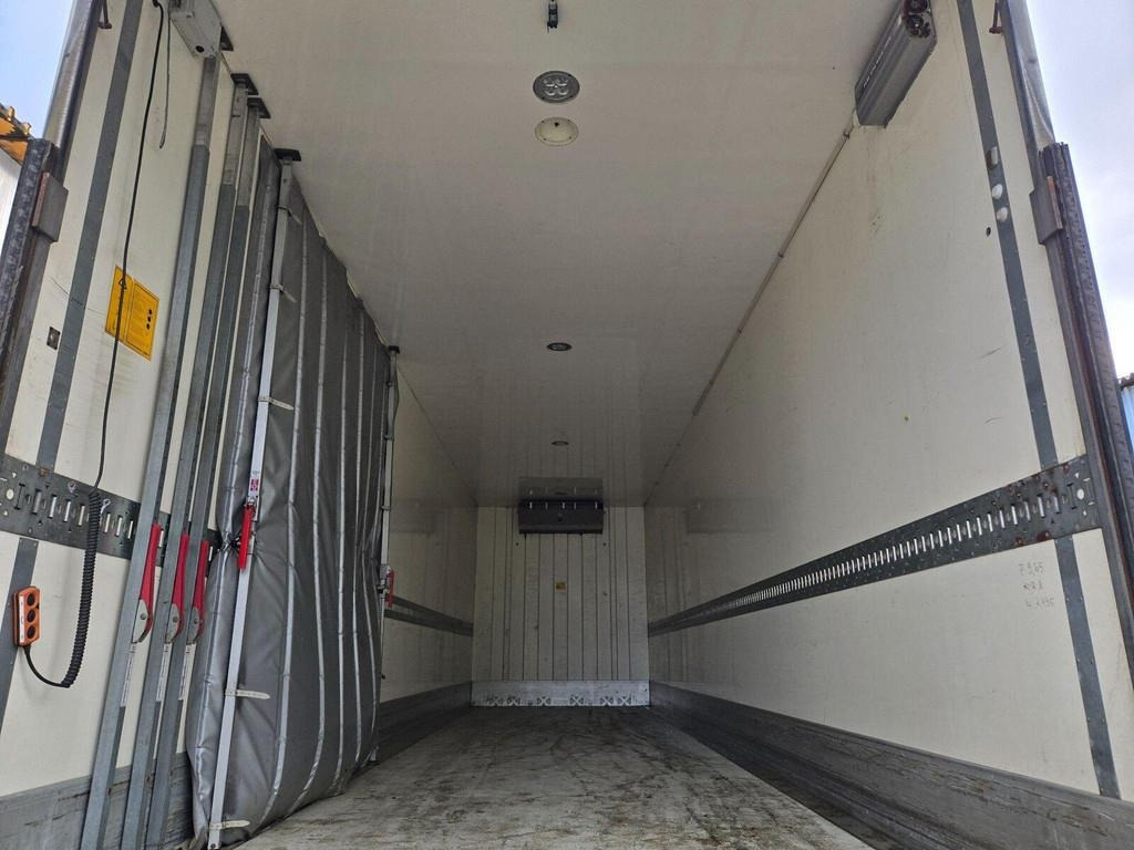 Volvo FH460 6X2 CARRIER 1050 - شاحنة ذات مبرد: صورة 4 Volvo FH460 6X2 CARRIER 1050 - شاحنة ذات مبرد: صورة 4