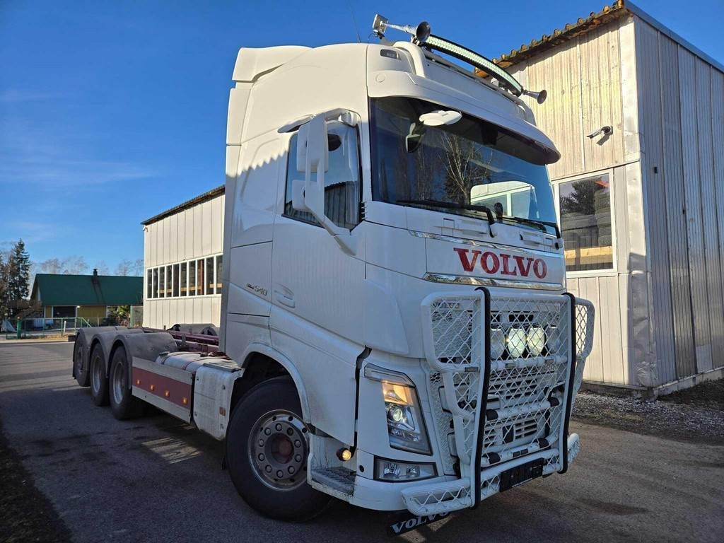 Volvo FH540 8X4 CHASSY - شاحنة بهيكل معدني للمقصورة: صورة 5 Volvo FH540 8X4 CHASSY - شاحنة بهيكل معدني للمقصورة: صورة 5