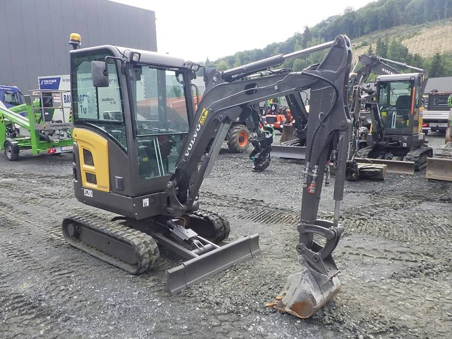 Volvo EC 20 D  - حفار صغير: صورة 3 Volvo EC 20 D  - حفار صغير: صورة 3