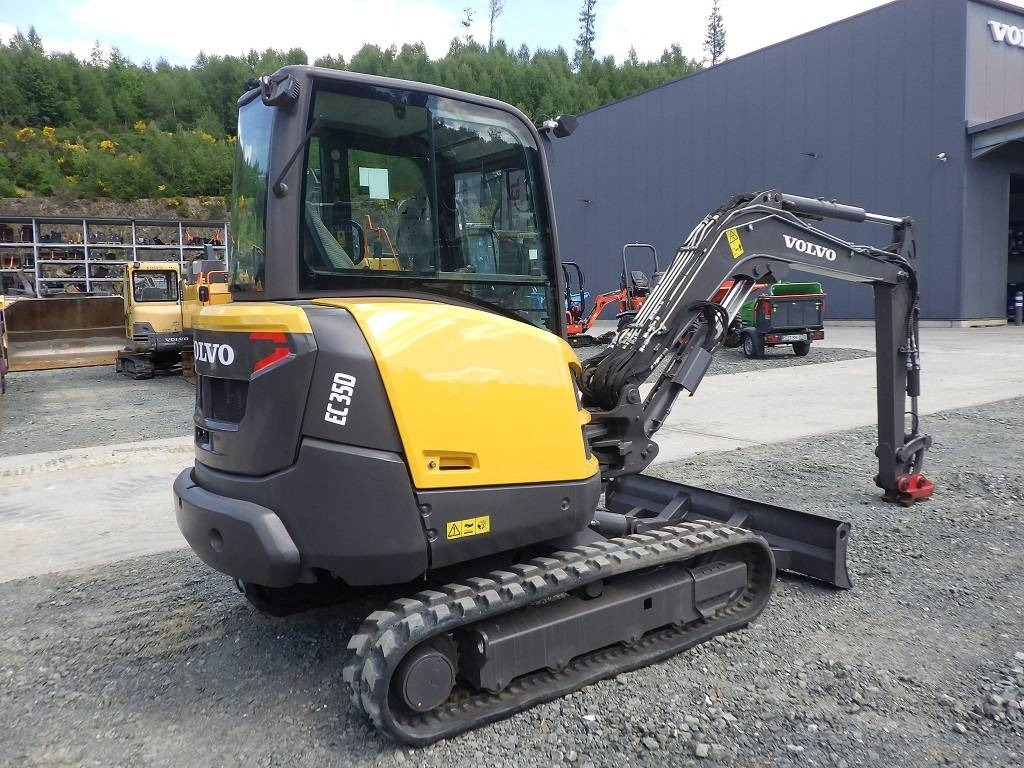Volvo EC 35 D - حفار صغير: صورة 5 Volvo EC 35 D - حفار صغير: صورة 5