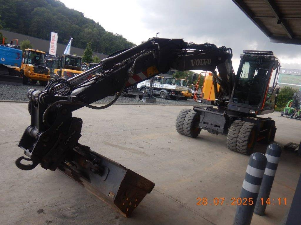 Volvo EWR 150 E - حفار ذو عجلات: صورة 1 Volvo EWR 150 E - حفار ذو عجلات: صورة 1