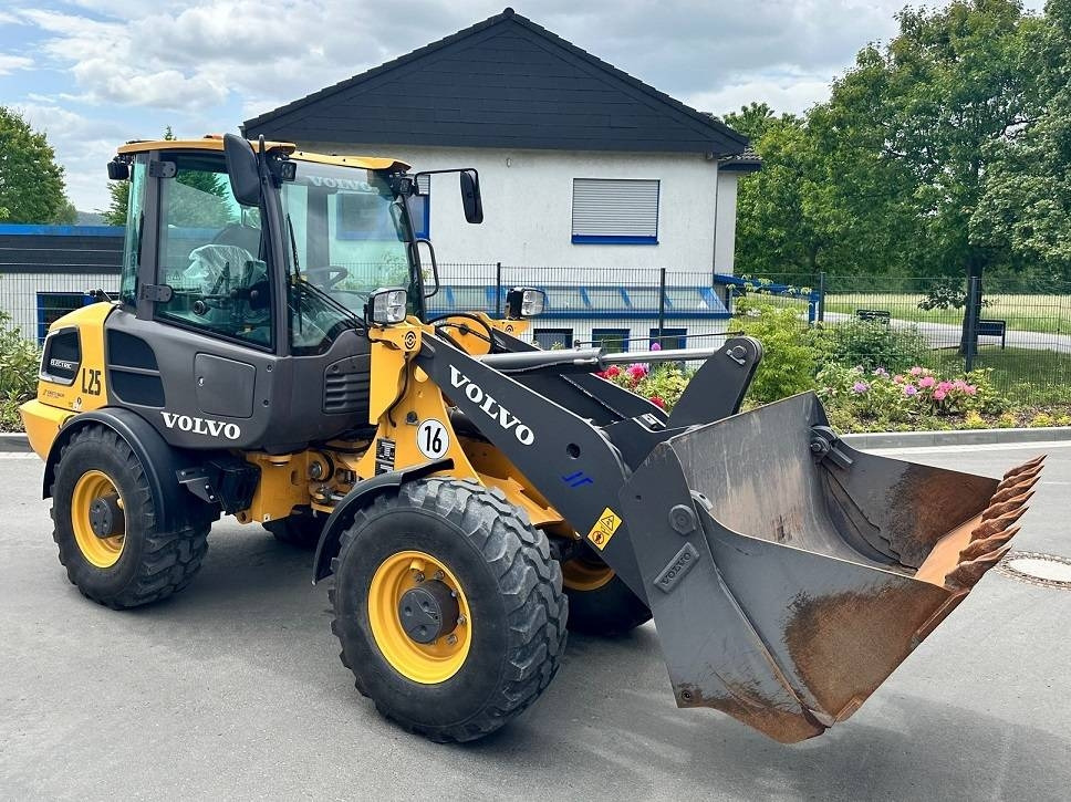 Volvo L 25 Electric - اللودر بعجل: صورة 2 Volvo L 25 Electric - اللودر بعجل: صورة 2