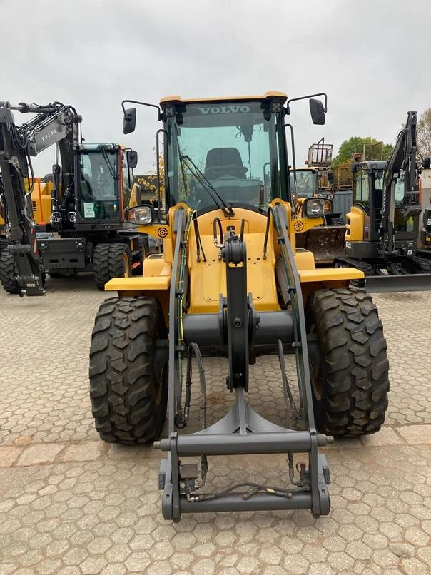 Volvo L 35 G - اللودر بعجل: صورة 2 Volvo L 35 G - اللودر بعجل: صورة 2