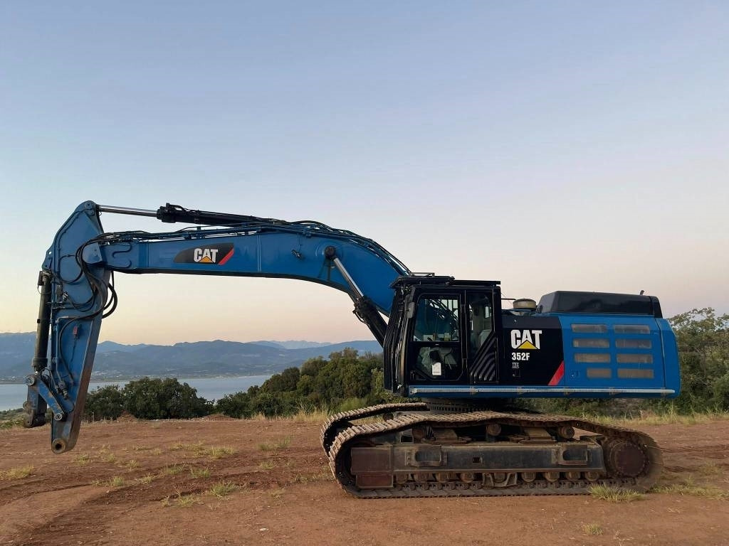 CAT 352 F XE - حفار زاحف: صورة 5 CAT 352 F XE - حفار زاحف: صورة 5