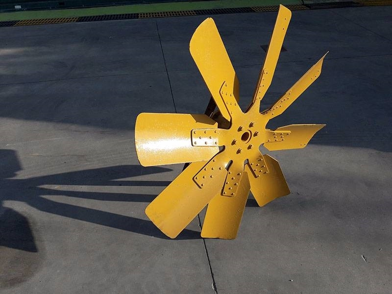 CAT 988 B  - قطع الغيار - اللودر بعجل: صورة 1 CAT 988 B  - قطع الغيار - اللودر بعجل: صورة 1