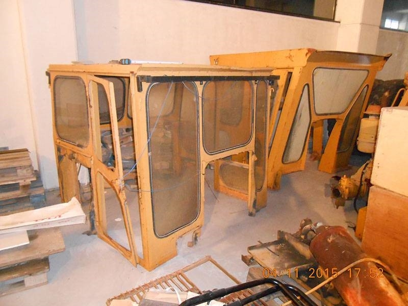 CAT CABIN FOR CATERPILLAR D7G/F/E - كابينة - آلات الإنشاء: صورة 1 CAT CABIN FOR CATERPILLAR D7G/F/E - كابينة - آلات الإنشاء: صورة 1