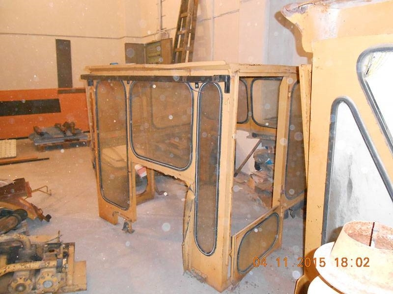 CAT CABIN FOR CATERPILLAR D7G/F/E - كابينة - آلات الإنشاء: صورة 5 CAT CABIN FOR CATERPILLAR D7G/F/E - كابينة - آلات الإنشاء: صورة 5