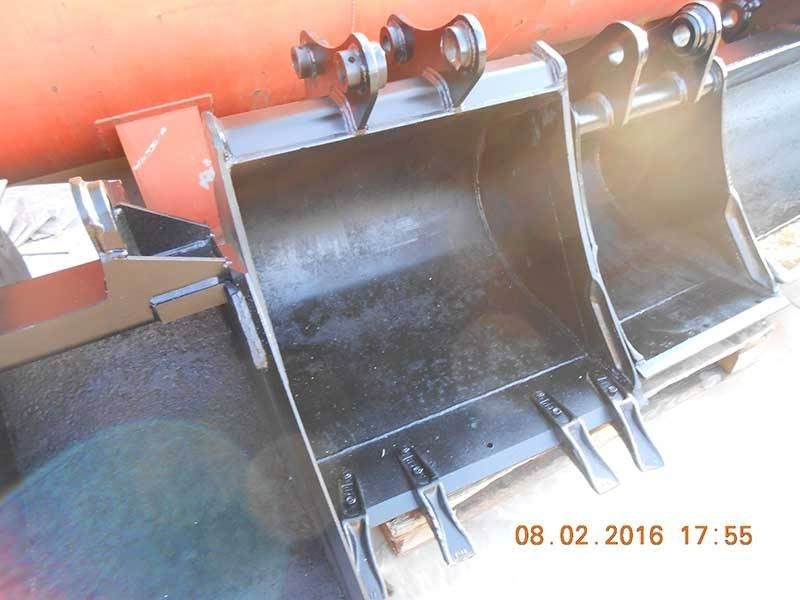 CAT ERPILLAR - بكت - آلات الإنشاء: صورة 1 CAT ERPILLAR - بكت - آلات الإنشاء: صورة 1