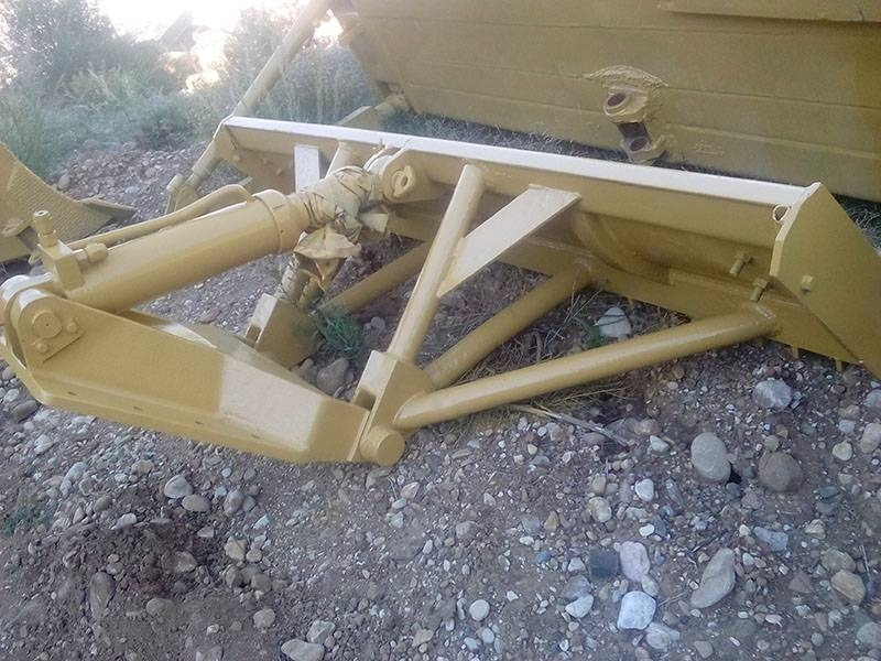 CAT ΜΑΧΑΙΡΙ ΓΙΑ GRADER 140G, 140H - نصل - آلات الإنشاء: صورة 2 CAT ΜΑΧΑΙΡΙ ΓΙΑ GRADER 140G, 140H - نصل - آلات الإنشاء: صورة 2