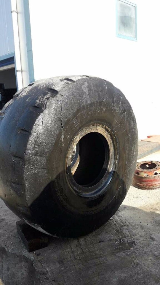 Goodyear 29,5R25 - إطارات: صورة 2 Goodyear 29,5R25 - إطارات: صورة 2