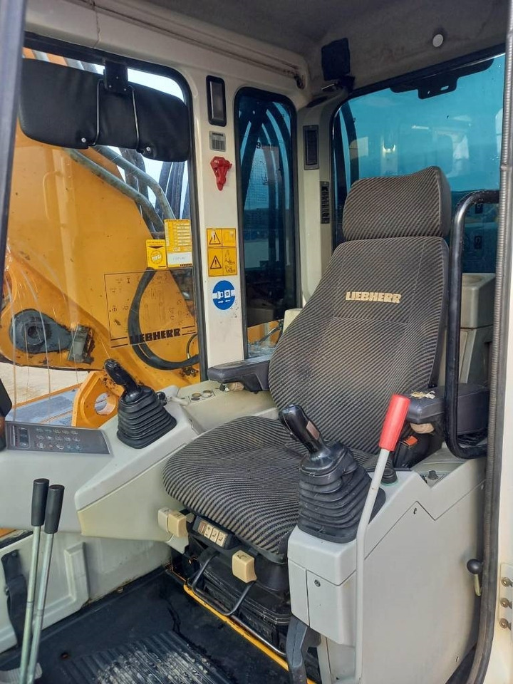 Liebherr R 924 B HD S L LITROIC - حفار زاحف: صورة 5 Liebherr R 924 B HD S L LITROIC - حفار زاحف: صورة 5
