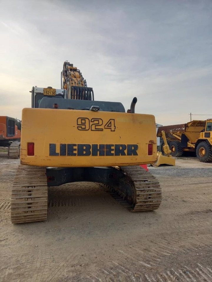 Liebherr R 924 B HD S L LITROIC - حفار زاحف: صورة 2 Liebherr R 924 B HD S L LITROIC - حفار زاحف: صورة 2