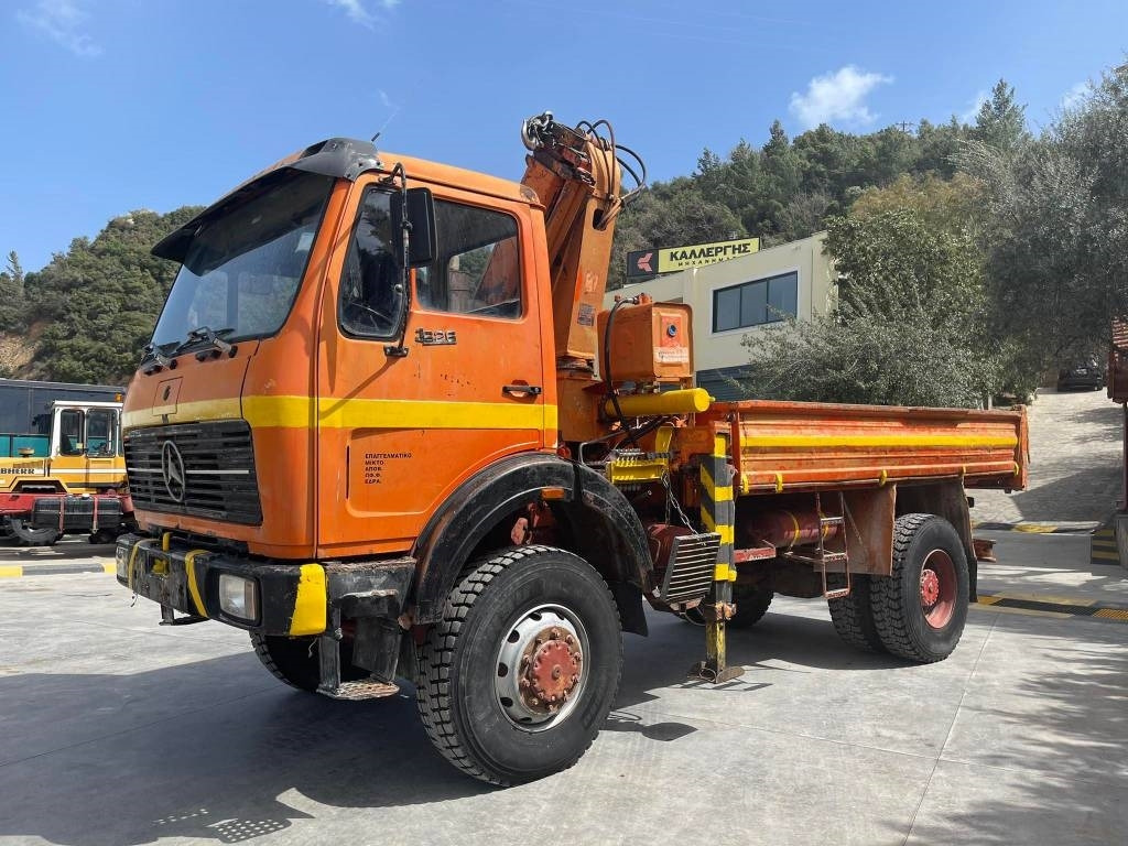 Mercedes-Benz 1626K - شاحنة كرين: صورة 3 Mercedes-Benz 1626K - شاحنة كرين: صورة 3