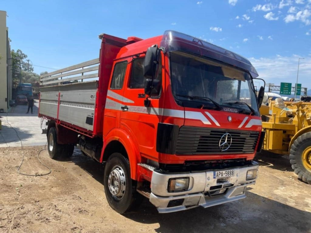 Mercedes-Benz 1638 - شاحنات مسطحة: صورة 4 Mercedes-Benz 1638 - شاحنات مسطحة: صورة 4