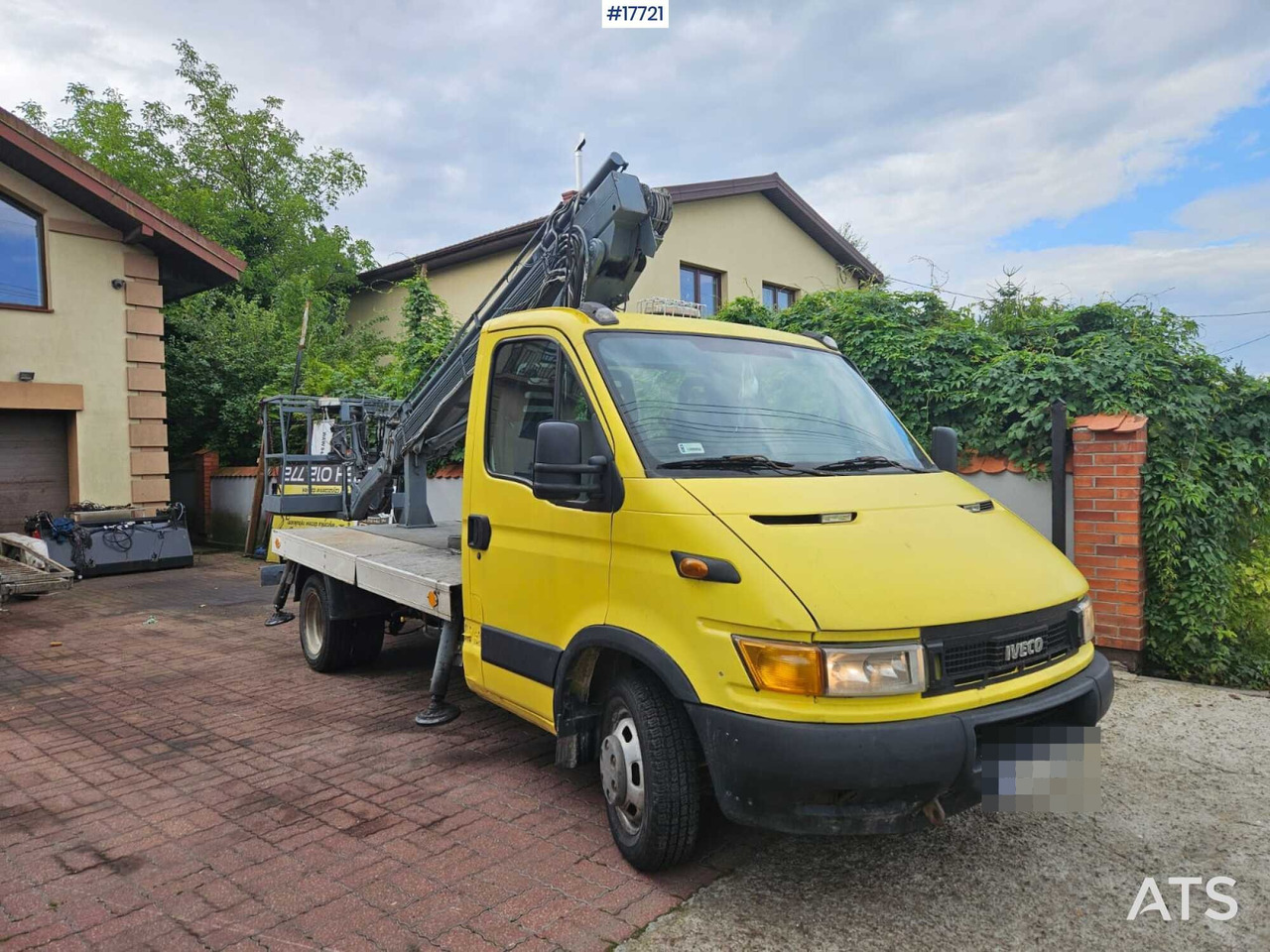2000 Iveco Daily 35C11 - منصة العمل الجوية مقطورة: صورة 1 2000 Iveco Daily 35C11 - منصة العمل الجوية مقطورة: صورة 1