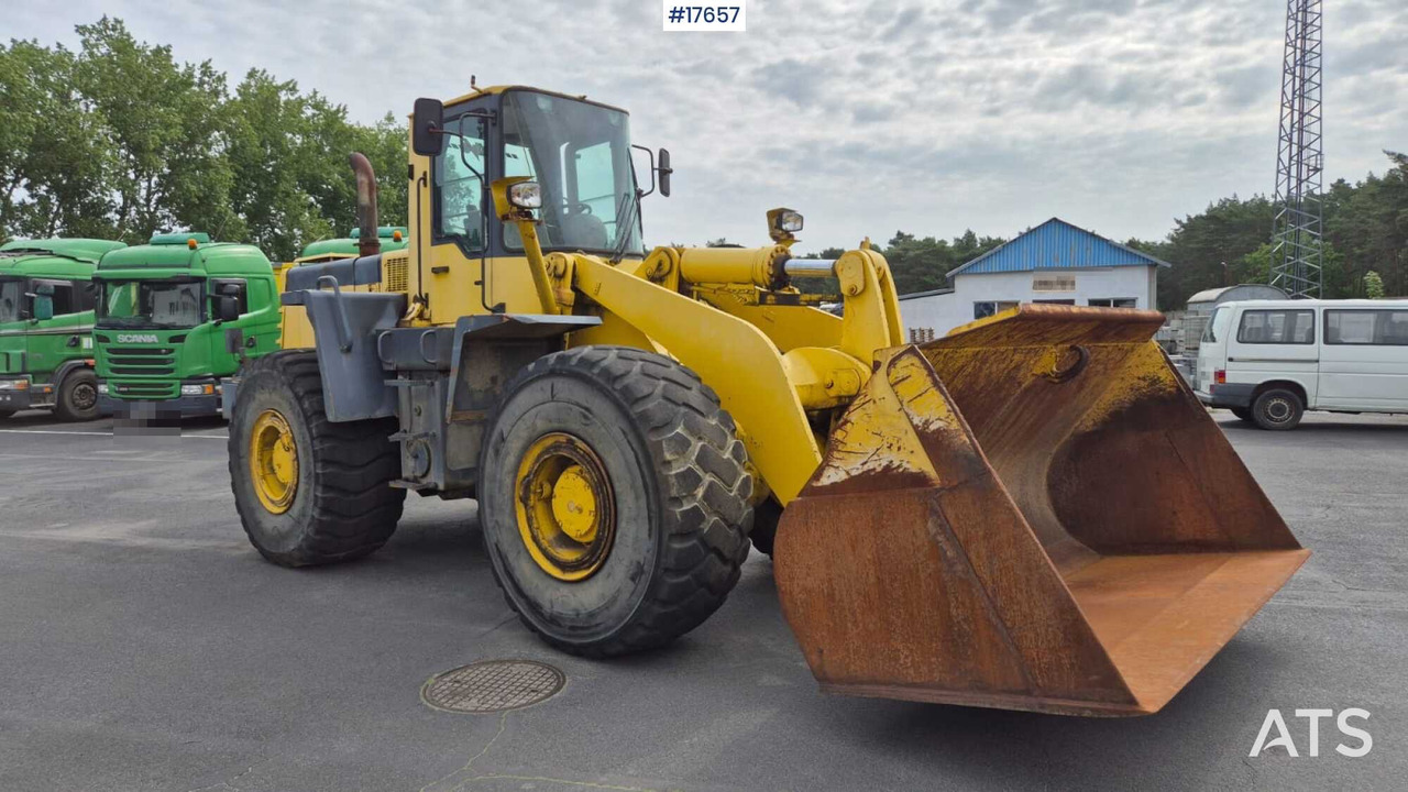 2000 Komatsu WA420-3H - اللودر بعجل: صورة 4 2000 Komatsu WA420-3H - اللودر بعجل: صورة 4