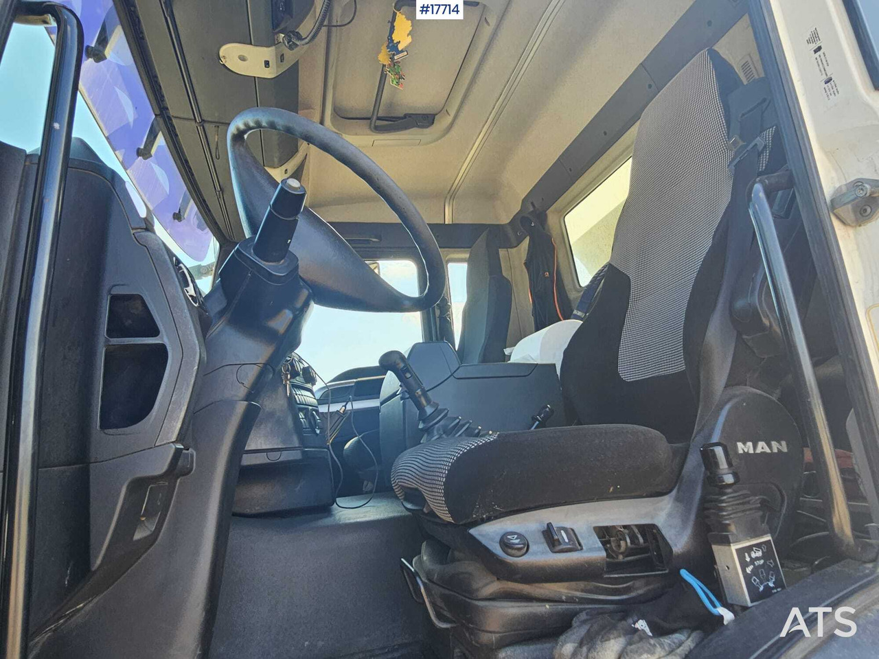 شاحنة قلاب 2009 MAN TGS 41.440: صورة 13
