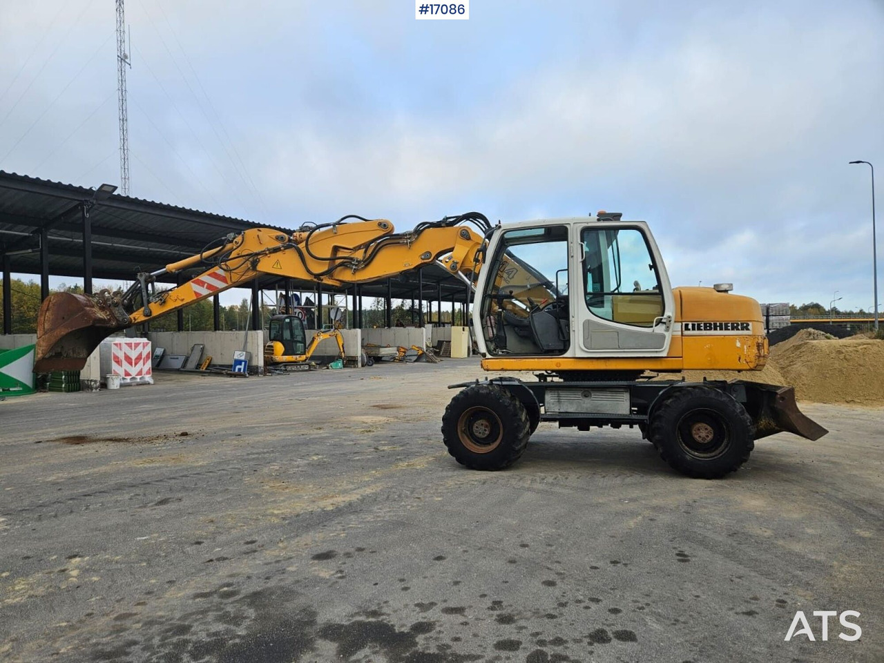 Excavator LIEBHERR A314 (2007) - حفار ذو عجلات: صورة 2 Excavator LIEBHERR A314 (2007) - حفار ذو عجلات: صورة 2