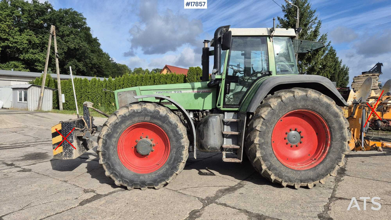FENDT VARIO FAVORIT 924 agricultural tractor (1999) - جرار: صورة 5 FENDT VARIO FAVORIT 924 agricultural tractor (1999) - جرار: صورة 5