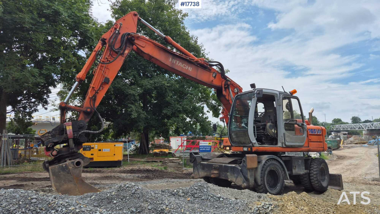 HITACHI EW 165W (2000) ROTOTILT Wheel Excavator - حفار ذو عجلات: صورة 3 HITACHI EW 165W (2000) ROTOTILT Wheel Excavator - حفار ذو عجلات: صورة 3
