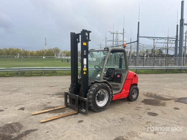 2010 Manitou MSI 25 T 2500 kg 4x2 Rough Terrain Forklift - رافعة شوكية للأراضي الوعرة: صورة 2 2010 Manitou MSI 25 T 2500 kg 4x2 Rough Terrain Forklift - رافعة شوكية للأراضي الوعرة: صورة 2