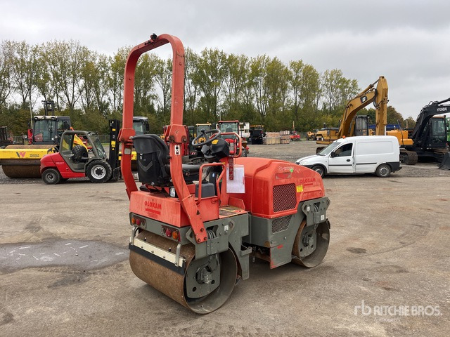 2011 Dynapac CC1100 Double Drum Roller - رَصَّاص الطرق: صورة 4 2011 Dynapac CC1100 Double Drum Roller - رَصَّاص الطرق: صورة 4