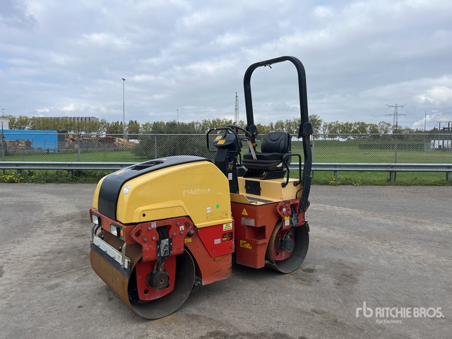 2011 Dynapac CC1100 Double Drum Roller - رَصَّاص الطرق: صورة 1 2011 Dynapac CC1100 Double Drum Roller - رَصَّاص الطرق: صورة 1