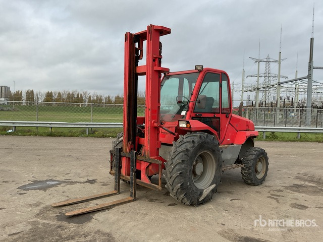 2011 Manitou M26-4T 2600 kg 4x4 Rough Terrain Forklift - رافعة شوكية للأراضي الوعرة: صورة 2 2011 Manitou M26-4T 2600 kg 4x4 Rough Terrain Forklift - رافعة شوكية للأراضي الوعرة: صورة 2