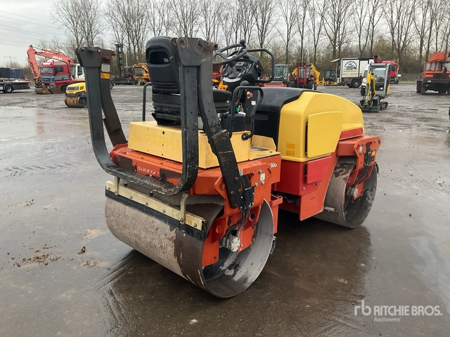 2012 Dynapac CC1300 Double Drum Roller - رَصَّاص الطرق: صورة 3 2012 Dynapac CC1300 Double Drum Roller - رَصَّاص الطرق: صورة 3