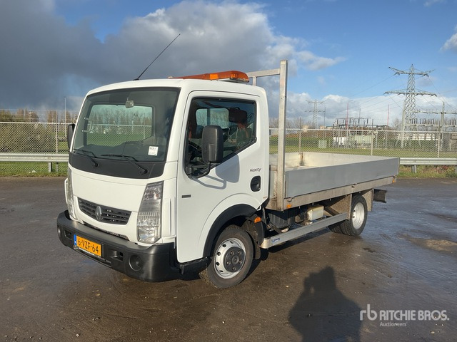 2012 Renault Maxity 4x2 Dump Truck: Light Duty - شاحنة قلاب: صورة 1 2012 Renault Maxity 4x2 Dump Truck: Light Duty - شاحنة قلاب: صورة 1