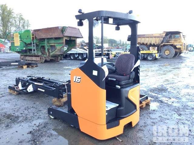 2023 Doosan BR16JW-9 1600 kg (Unused) Reach Truck - رافعة شوكية للوصول للأماكن الضيقة: صورة 4 2023 Doosan BR16JW-9 1600 kg (Unused) Reach Truck - رافعة شوكية للوصول للأماكن الضيقة: صورة 4