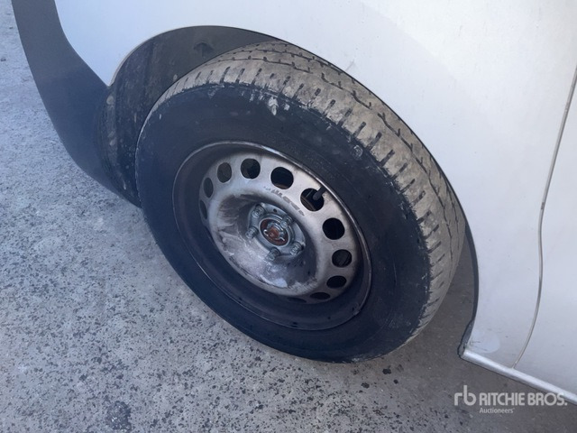 2023 Opel Vivaro Passenger Van - حافلة صغيرة, ميكروباص: صورة 5 2023 Opel Vivaro Passenger Van - حافلة صغيرة, ميكروباص: صورة 5