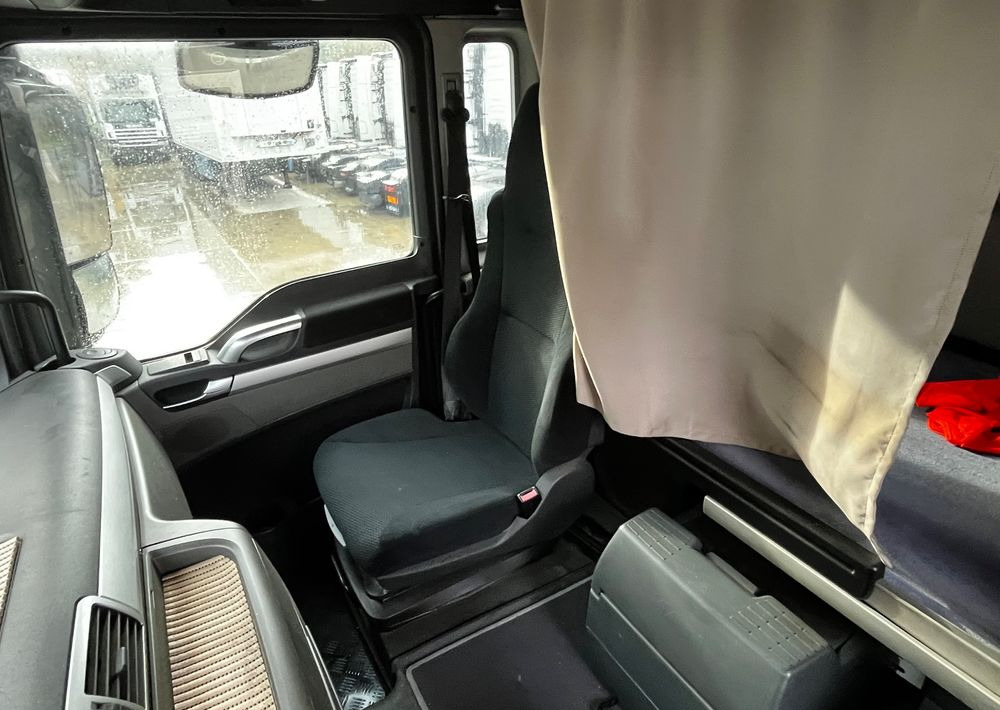 شاحنات مسطحة, شاحنة كرين MAN TGX 26.440 // 2009 // Palfinger PK 12001EH Radio // Oś skrętna i podnoszona //: صورة 17