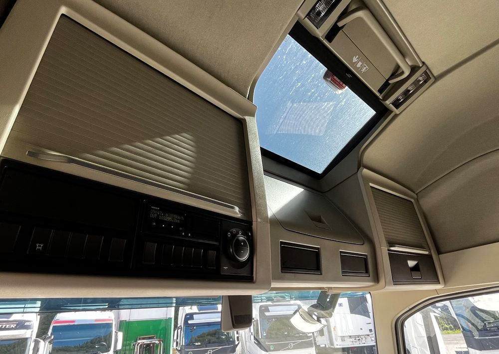 رأس تريلا Volvo FH 500 // Zamiana na starszy //  EURO 6 // Standard // 2024 Rok // Parkclima // Globe XL // Skóry // Joystick //: صورة 20 رأس تريلا Volvo FH 500 // Zamiana na starszy //  EURO 6 // Standard // 2024 Rok // Parkclima // Globe XL // Skóry // Joystick //: صورة 20