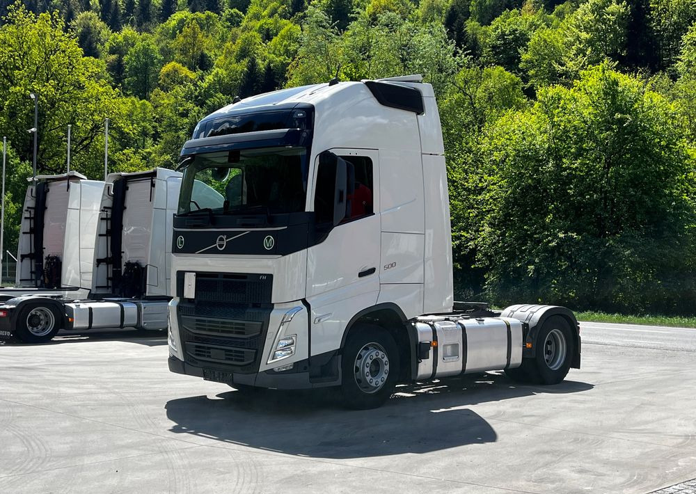 Volvo FH 500 // Zamiana na starszy //  Silnik Euro 6 nie Isave // Parkclima // XL // Radary // Duże zbiorniki // Gwarancja // - رأس تريلا: صورة 2 Volvo FH 500 // Zamiana na starszy //  Silnik Euro 6 nie Isave // Parkclima // XL // Radary // Duże zbiorniki // Gwarancja // - رأس تريلا: صورة 2