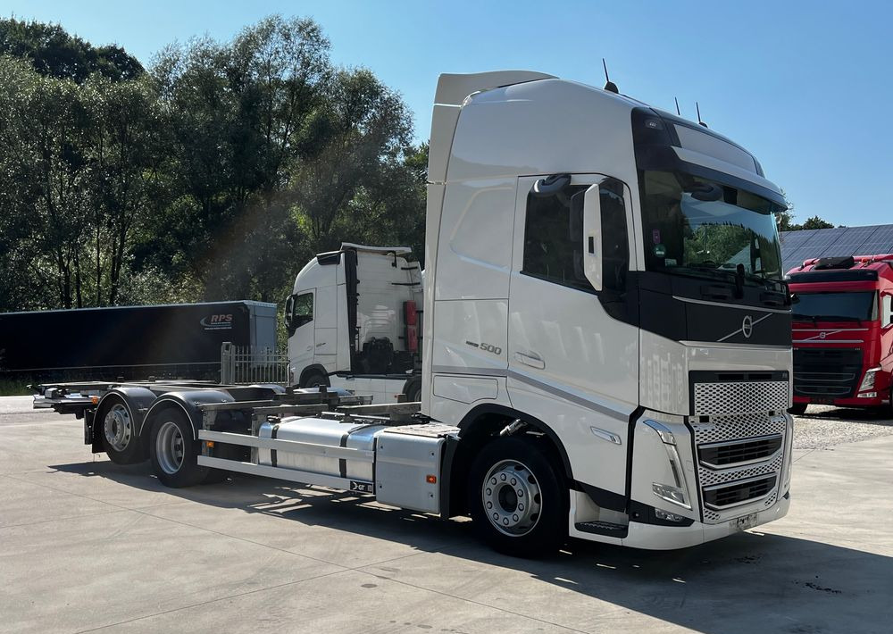Volvo FH500 BDF 6x2 // Dolny zaczep // Euro 6 motor ! // New Face // XXL Cab // - شاحنة بهيكل معدني للمقصورة: صورة 2 Volvo FH500 BDF 6x2 // Dolny zaczep // Euro 6 motor ! // New Face // XXL Cab // - شاحنة بهيكل معدني للمقصورة: صورة 2
