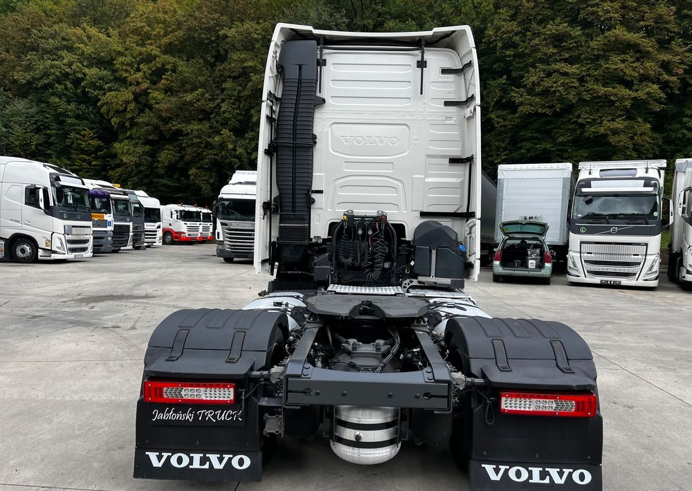 Volvo FH500 // Zamiana na starszy //New Face // Low Deck // Full Led // ACC // Globe XL // ParkClima // Zamiana za starszy - رأس تريلا: صورة 4 Volvo FH500 // Zamiana na starszy //New Face // Low Deck // Full Led // ACC // Globe XL // ParkClima // Zamiana za starszy - رأس تريلا: صورة 4