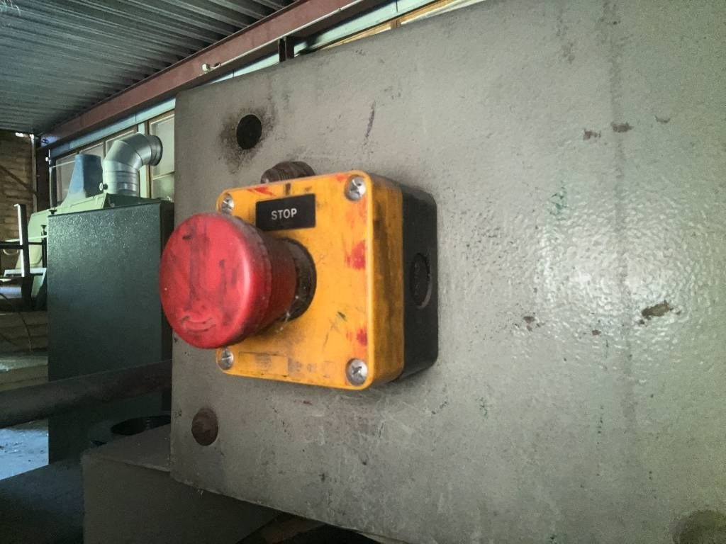 Annet SCM M3 Automatic multiblade rip saw - آلة النجارة: صورة 4 Annet SCM M3 Automatic multiblade rip saw - آلة النجارة: صورة 4