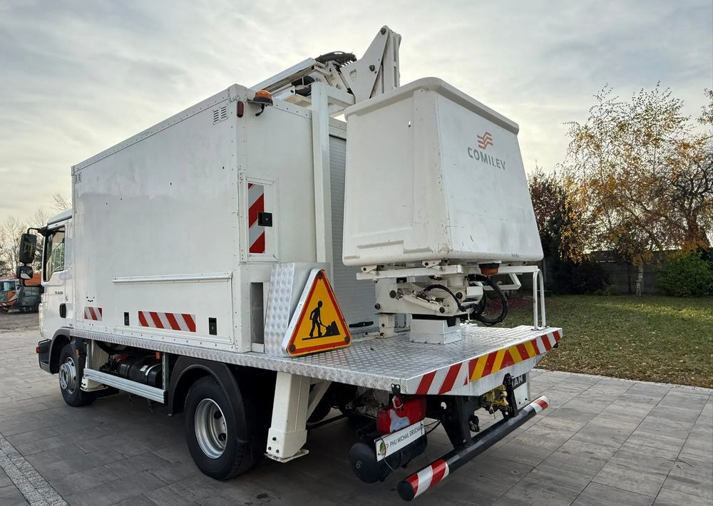 MAN TGL 12.250 - منصة محمولة مثبتة على الشاحنة: صورة 3 MAN TGL 12.250 - منصة محمولة مثبتة على الشاحنة: صورة 3