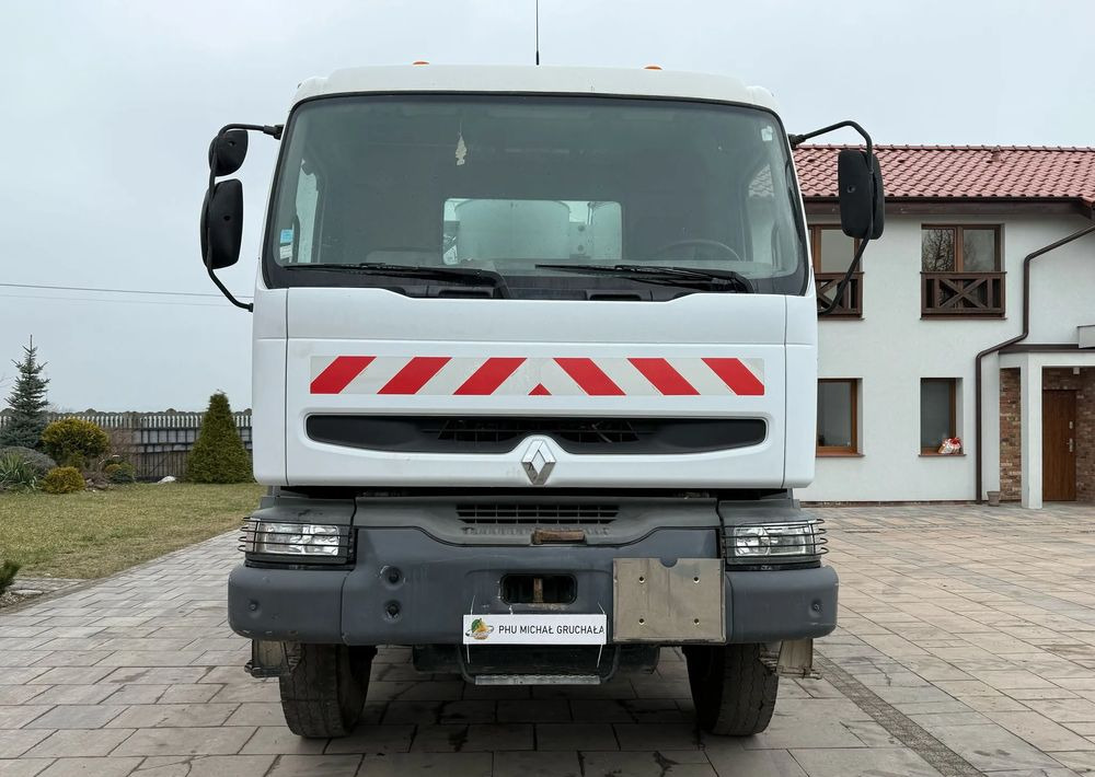 Renault Kerax 370 DCI - شاحنة صهريج: صورة 2 Renault Kerax 370 DCI - شاحنة صهريج: صورة 2