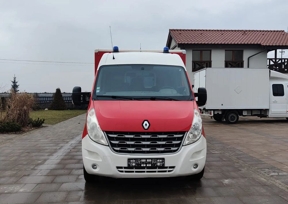 Renault Master - سيارة إسعاف: صورة 2 Renault Master - سيارة إسعاف: صورة 2