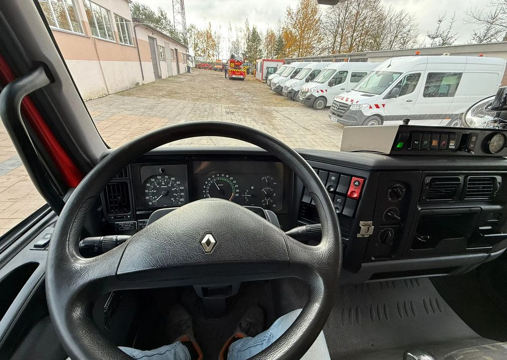شاحنة حريق Renault Midlum 210: صورة 13