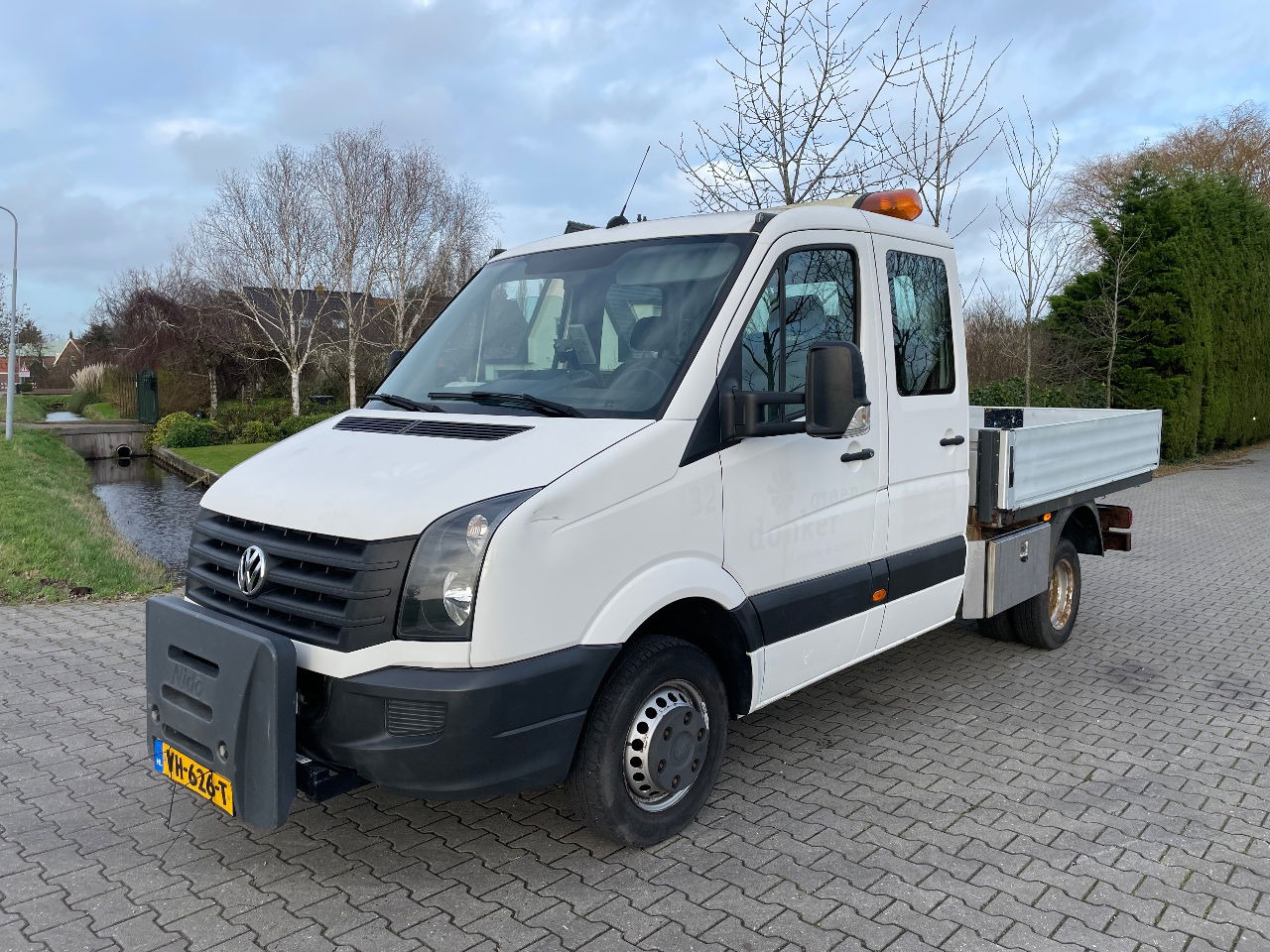 Volkswagen Crafter 46 dubbele cabine - شاحنة توصيل مفتوحة: صورة 1 Volkswagen Crafter 46 dubbele cabine - شاحنة توصيل مفتوحة: صورة 1