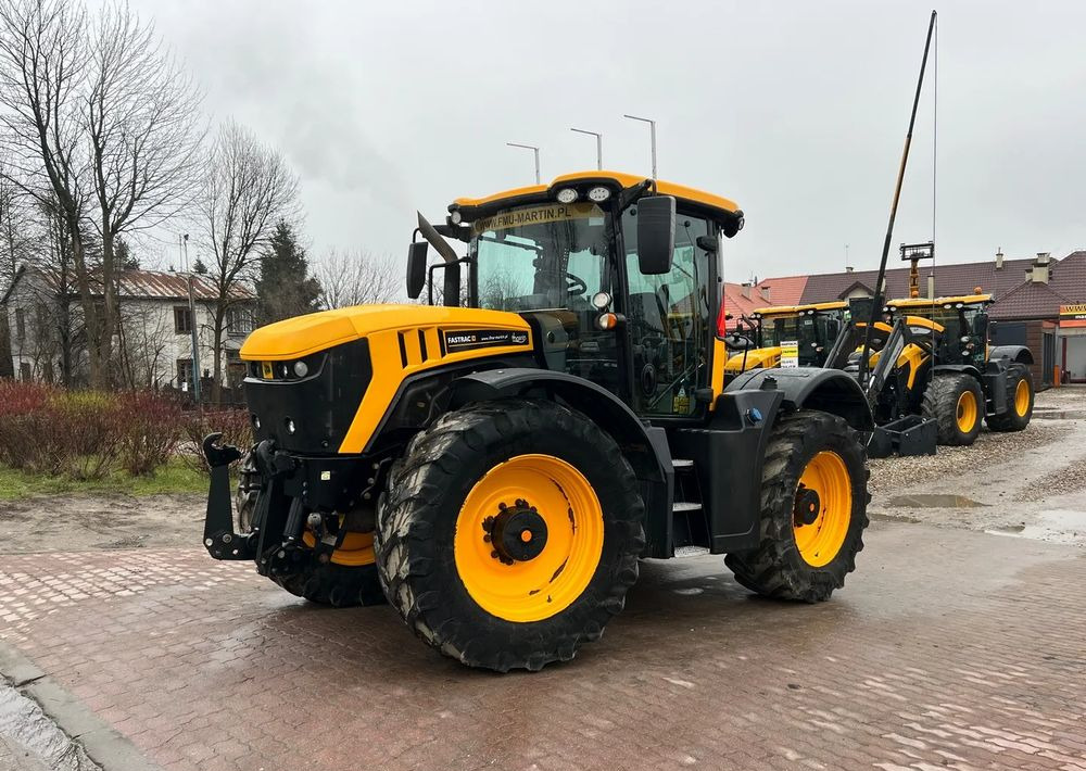 JCB Fastrac 4220 | 2017 ROK | 220 KM - جرار: صورة 1 JCB Fastrac 4220 | 2017 ROK | 220 KM - جرار: صورة 1